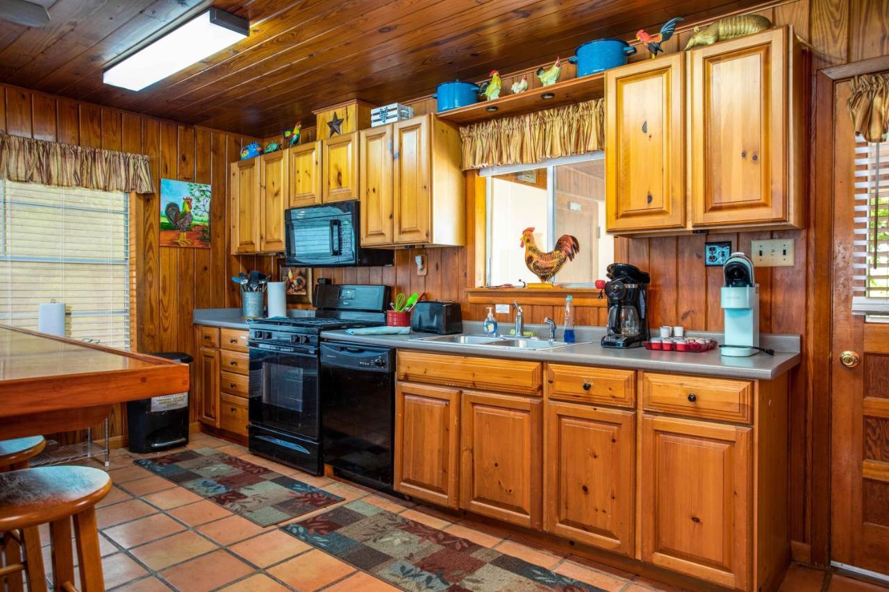 River Ridge Bandera Cabin Exterior foto