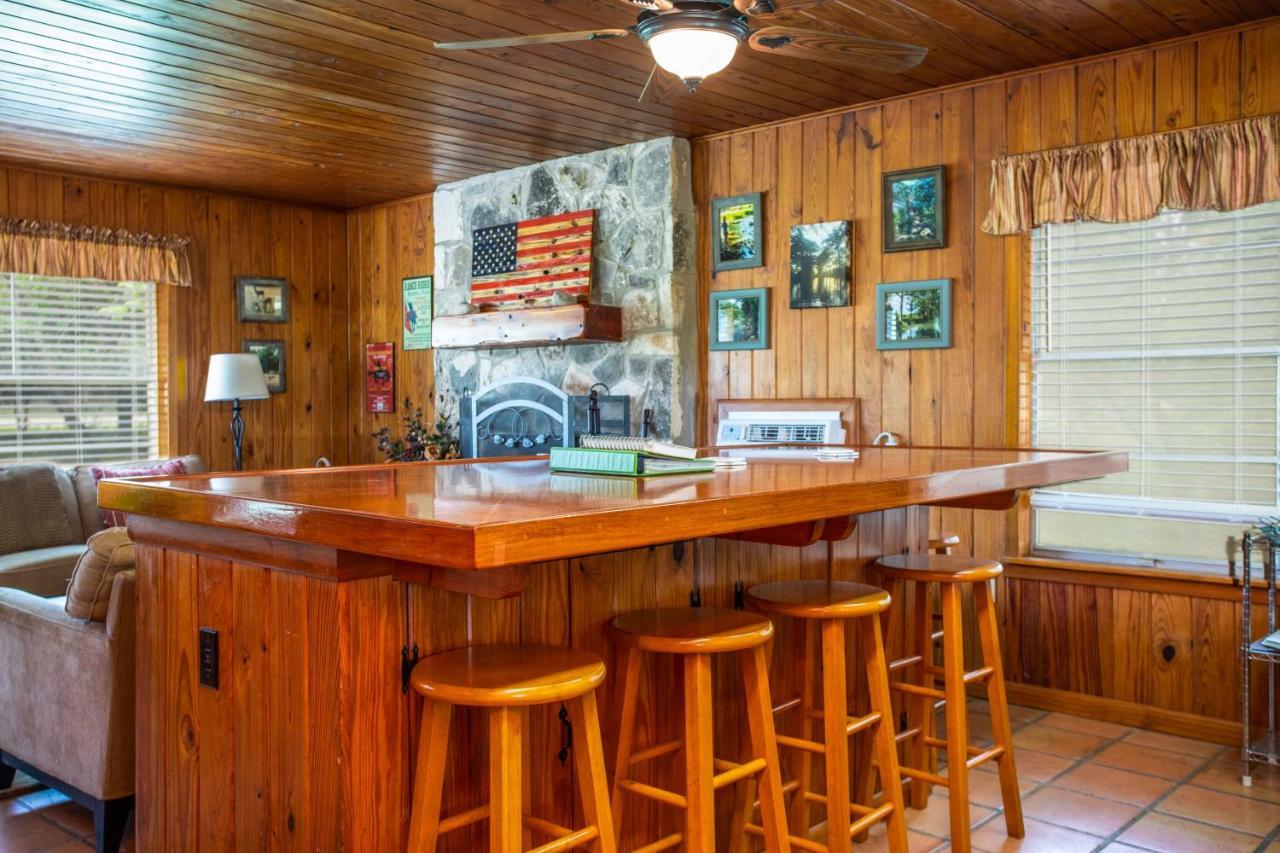 River Ridge Bandera Cabin Exterior foto